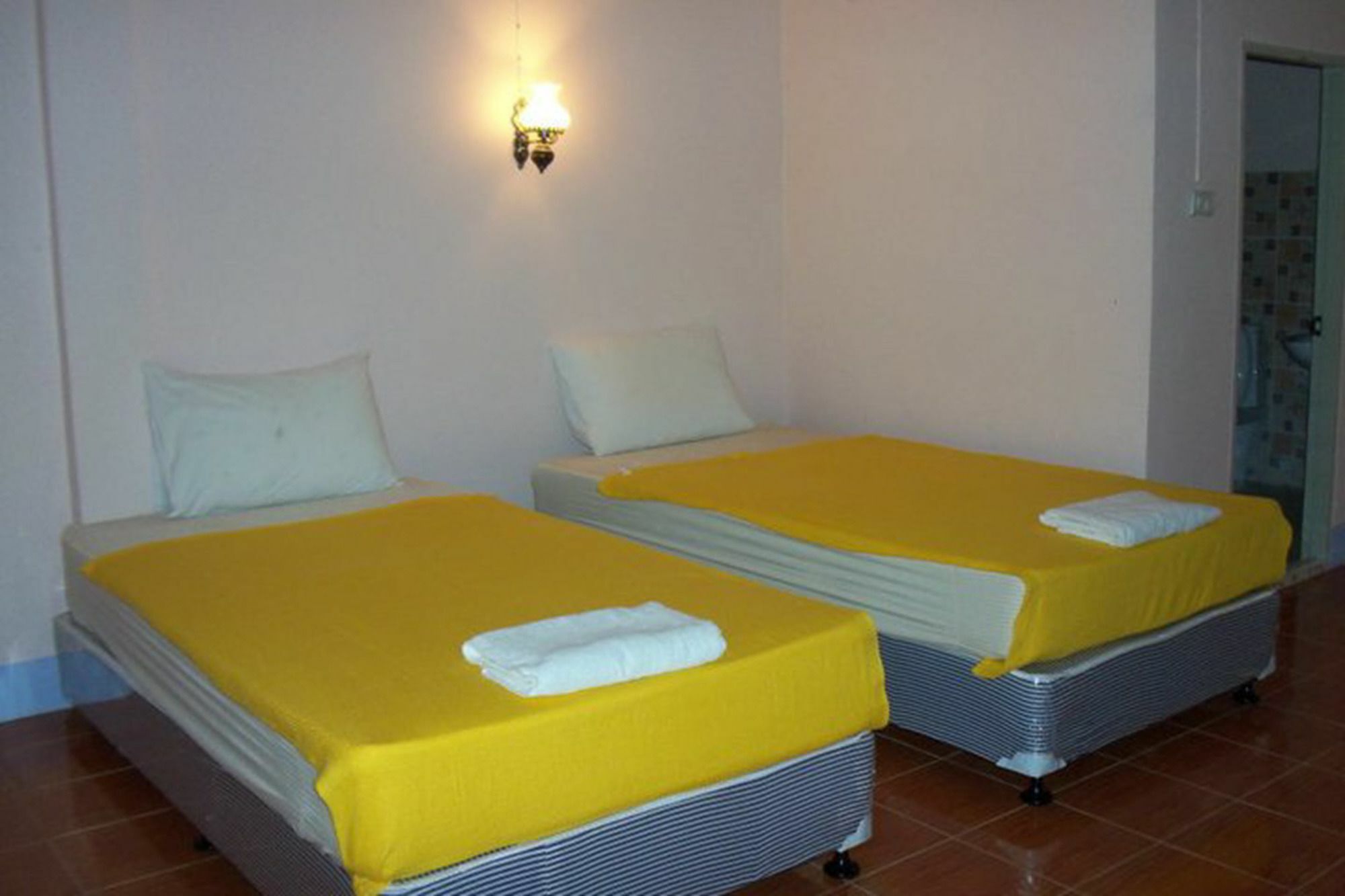 D'S Corner & Guesthouse Phuket Εξωτερικό φωτογραφία
