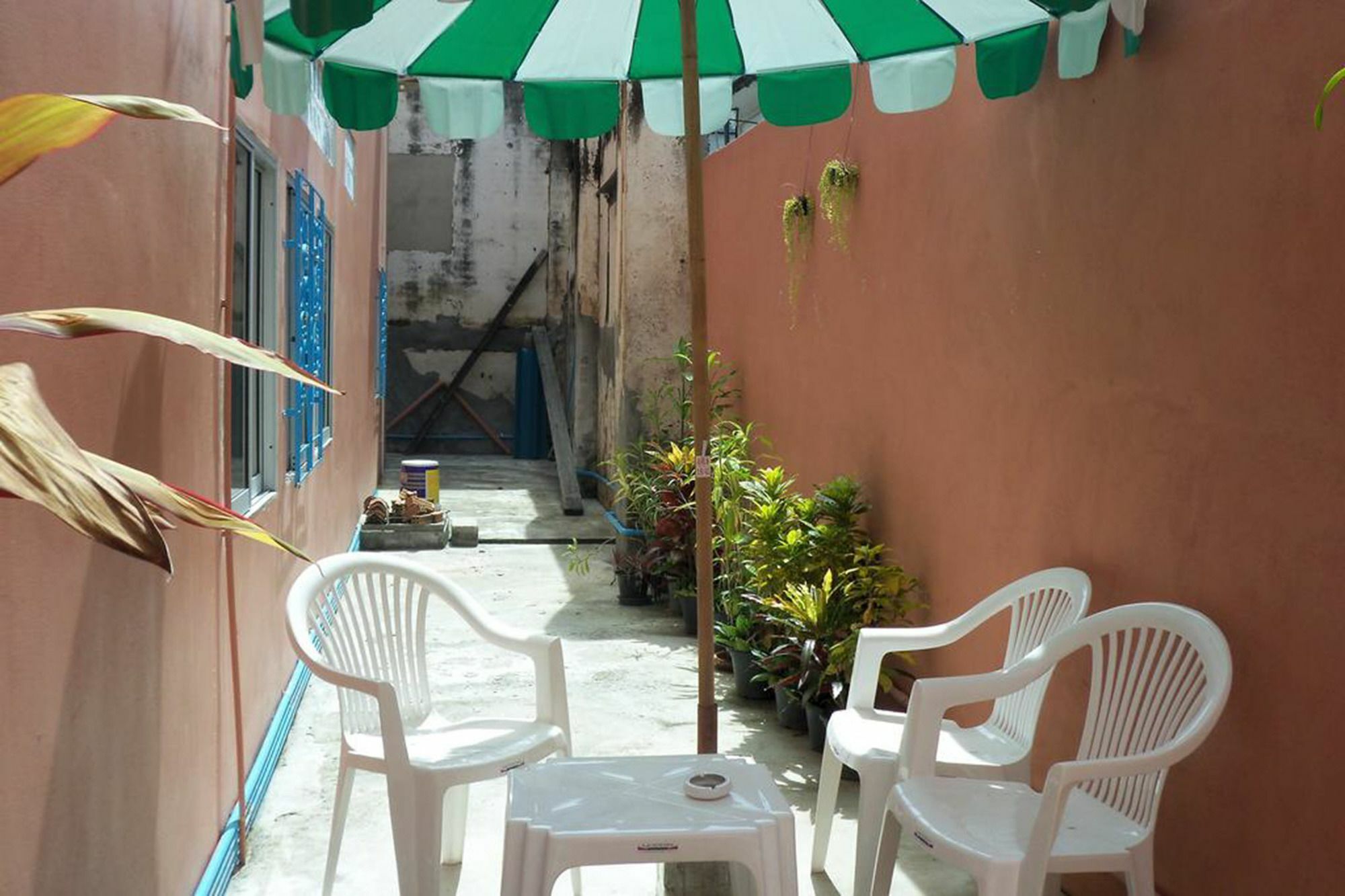 D'S Corner & Guesthouse Phuket Εξωτερικό φωτογραφία